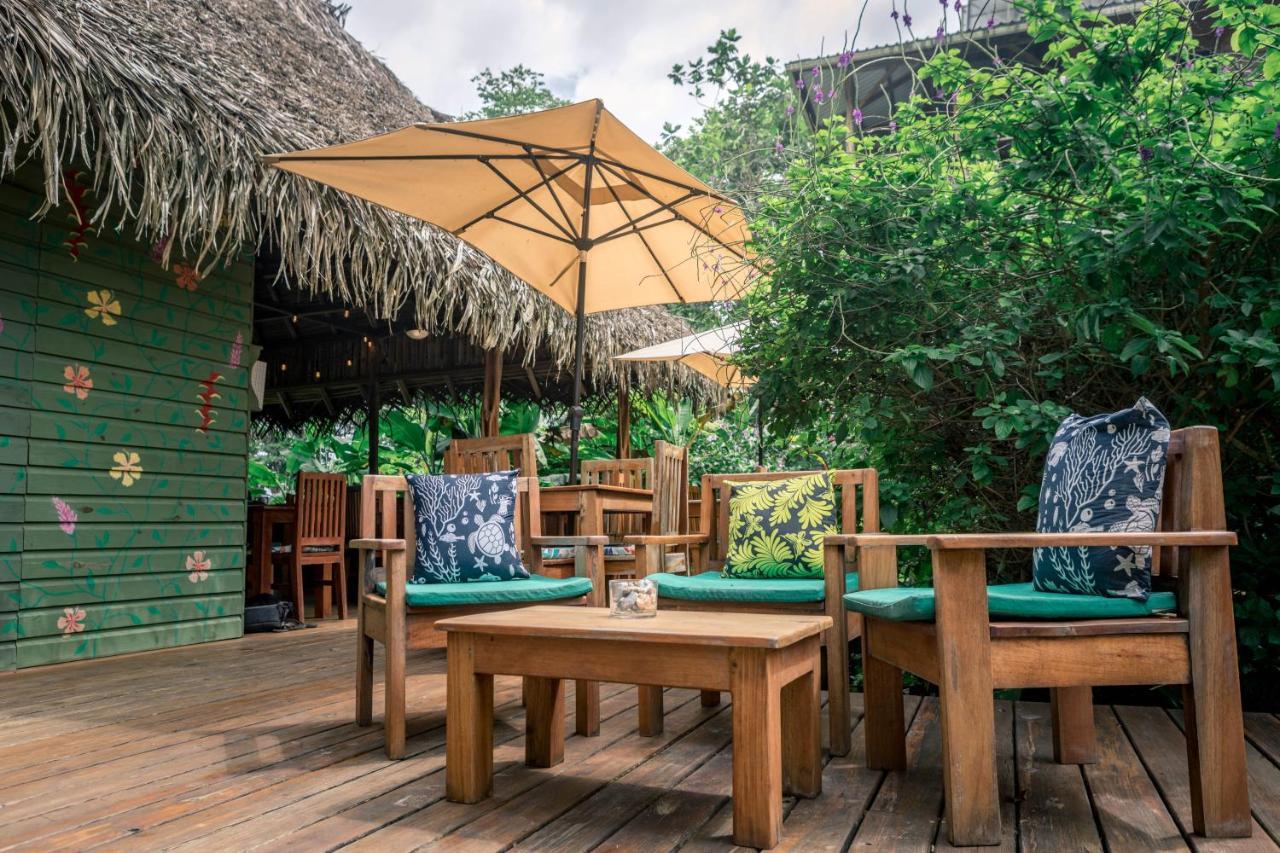 The Hummingbird Hotel Bocas Town Exterior photo