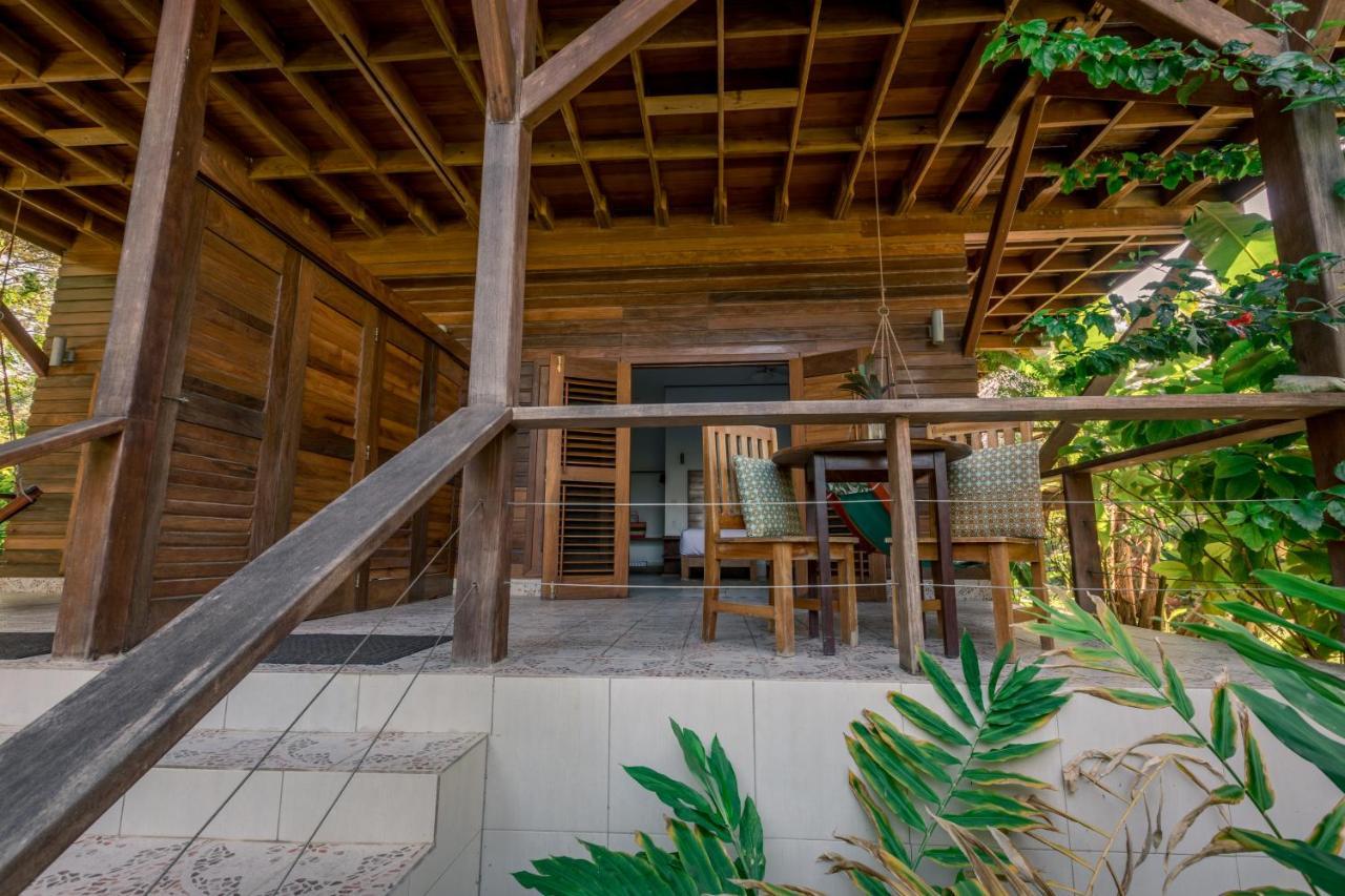 The Hummingbird Hotel Bocas Town Exterior photo