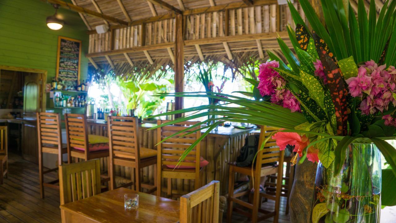 The Hummingbird Hotel Bocas Town Exterior photo